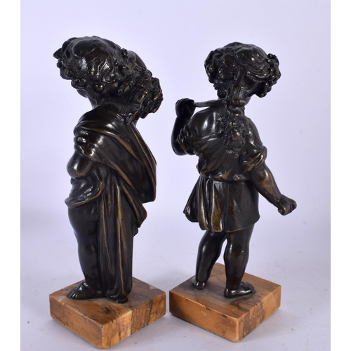 746D - French School (19th Century) Pair, Bronze, Putti. 22 cm high.