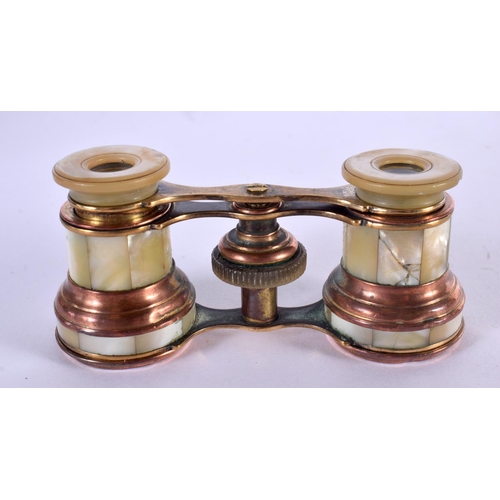 1272 - ANTIQUE PAIR OF MOTHER-OF-PEARL OPERA GLASSES.  4cm retracted, 6cm extended