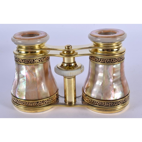 1276 - ANTIQUE PAIR OF MOTHER-OF-PEARL OPERA GLASSES.  6.1cm retracted, 8.4cm extended