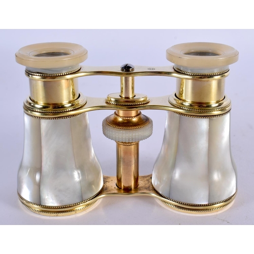 1278 - ANTIQUE PAIR OF MOTHER-OF-PEARL OPERA GLASSES.  6.1cm retracted, 8cm extended