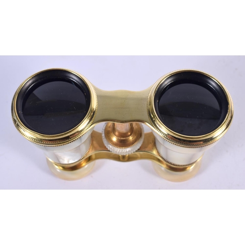 1278 - ANTIQUE PAIR OF MOTHER-OF-PEARL OPERA GLASSES.  6.1cm retracted, 8cm extended