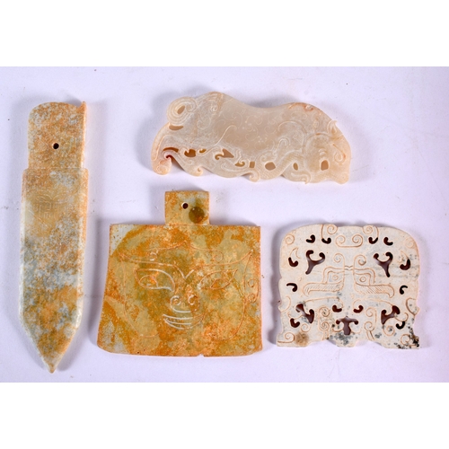 572 - A GOOD COLLECTION OF CHINESE ARCHAIC JADE CARVINGS Warring States and Later, including plaques, bang... 
