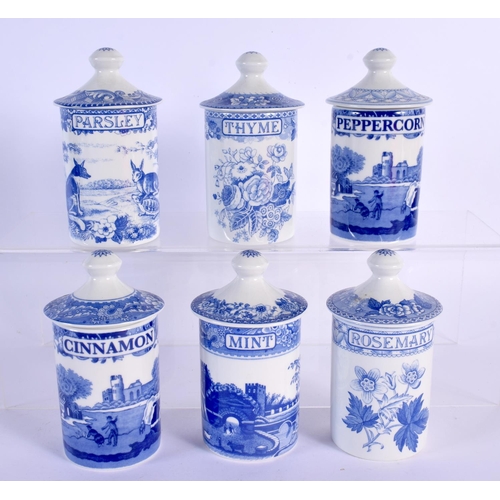 36 - A SET OF SIX SPODE BLUE AND WHITE PORCELAIN SPICE BOXES AND COVERS. 11.5 cm high. (6)