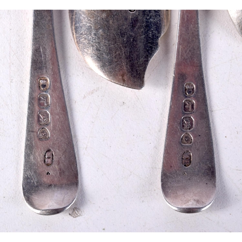 758 - TEN EARLY SILVER SPOONS TOGETHER WITH A FISH KNIFE.  Various hallmarks, total weight 217g (12)