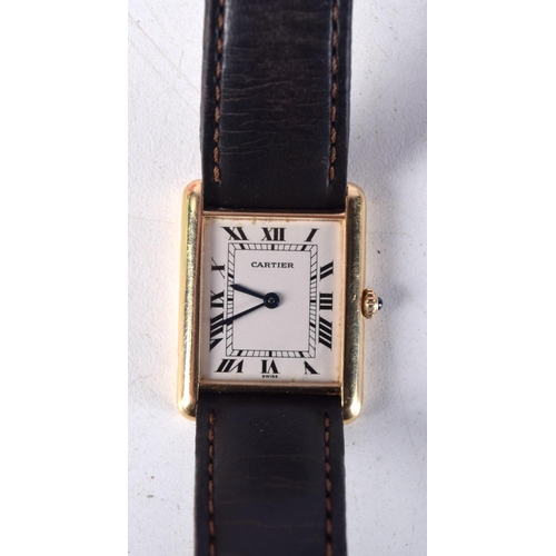 763 - AN 18CT GOLD CARTIER TANK QUARTZ CARTIER SMALL LEATHER STRAP WATCH.  Stamped 18K, Dial 2.4cm incl cr... 