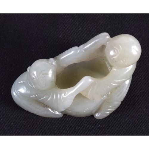 1511 - FOUR 19TH/20TH CENTURY CHINESE CARVED JADE FIGURES together with a jade beast seal. Largest 7 cm x 4... 