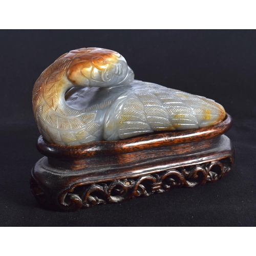 1520 - A FINE AND RARE 17TH CENTURY CHINESE CARVED MUTTON JADE GOOSE FORM SCHOLARS SCROLL WEIGHT Late Ming/... 