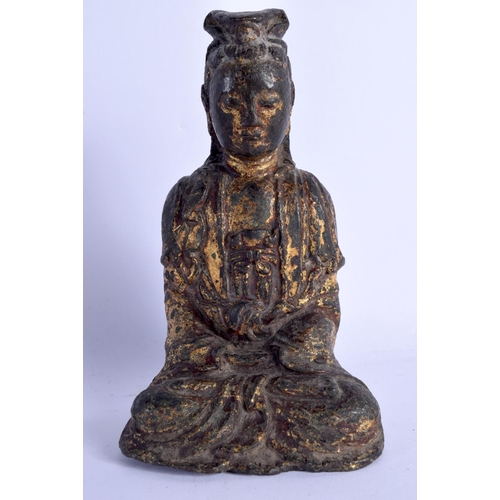 1553 - A 17TH/18TH CENTURY CHINESE POLYCHROMED BRONZE FIGURE OF AN IMMORTAL Ming. 15 cm x 8 cm.