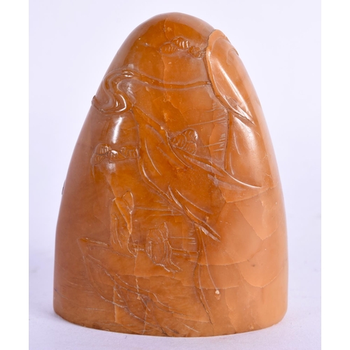 1582 - AN EARLY 20TH CENTURY CHINESE CARVED ORANGE SOAPSTONE SEAL Late Qing/Republic, possibly tianhuang. 5... 