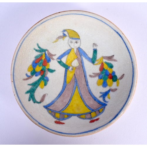 1621 - A PAIR OF TURKISH KUTAHYA POTTERY PLATES painted with figures. 14 cm diameter.