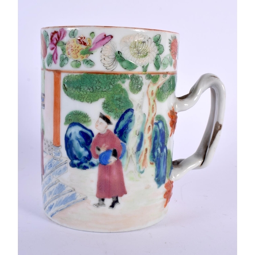 1670 - A CHARMING 19TH CENTURY CHINESE FAMILLE ROSE CANTON MUG Qing, of smaller than normal proportions. 10... 