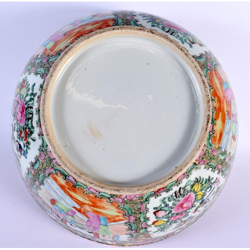 1671 - A LARGE 19TH CENTURY CHINESE CANTON FAMILLE ROSE PORCELAIN BOWL Qing, painted with figures. 33 cm x ... 