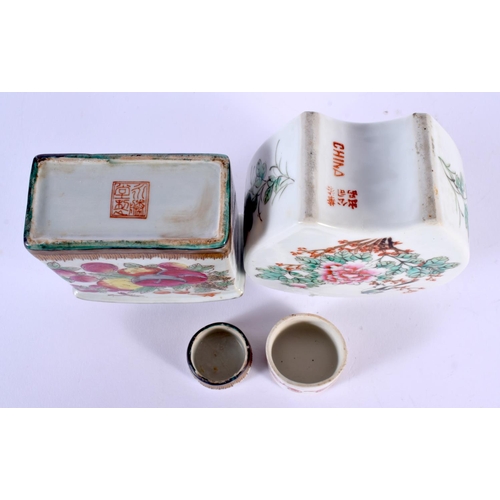 1731 - TWO CHINESE PORCELAIN TEA CANISTERS AND COVERS 20th Century. Largest 15 cm x 9 cm. (2)