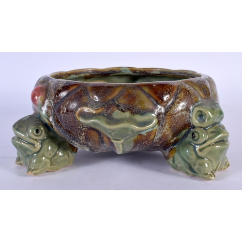 1765 - A CHINESE REPUBLICAN PERIOD LOTUS FORM TOAD CENSER. 20 cm wide.