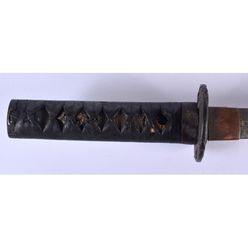 1767 - A 19TH CENTURY JAPANESE MEIJI PERIOD IRON AND SHAGREEN HANDLED SAMURAI SWORD. 71 cm long.