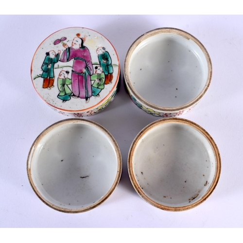 1770 - AN EARLY 20TH CENTURY CHINESE FAMILLE ROSE STACKING BOXES AND COVERS Late Qing/Republic. 11 cm x 8 c... 