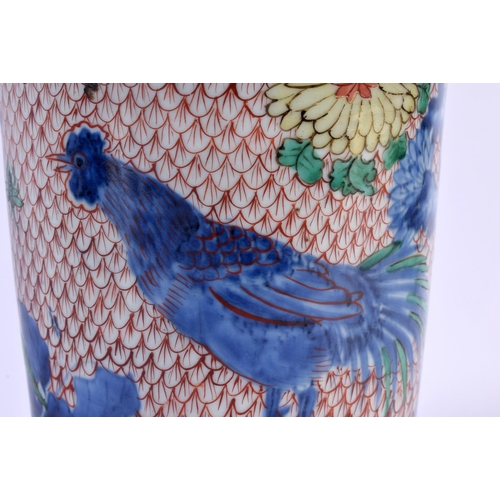 1787 - A RARE 19TH CENTURY CHINESE WUCAI PORCELAIN ROLWAGEN LAMP Transitional style, painted with fowl with... 