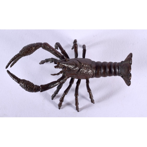 1822 - A JAPANESE BRONZE LOBSTER. 106 grams. 9.5 cm x 5.5 cm.