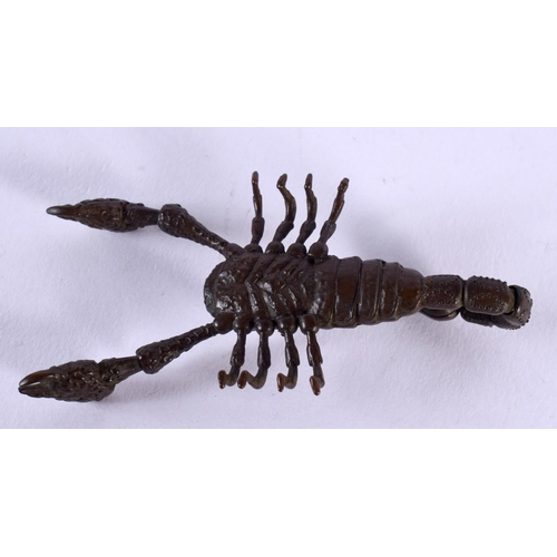 1823 - A JAPANESE BRONZE SCORPION. 48 grams. 8.5 cm x 4 cm.