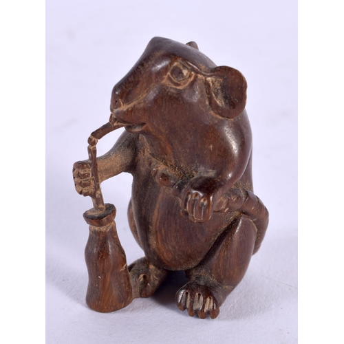 1861 - A JAPANESE CARVED BOXWOOD RABBIT NETSUKE. 21 grams. 4.5 cm x 3.5 cm.