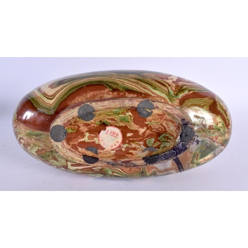 1878 - AN UNUSUAL EARLY 20TH CENTURY CHINESE MARBLEISED AGATE POTTERY VASE Late Qing/Republic, decorated wi... 