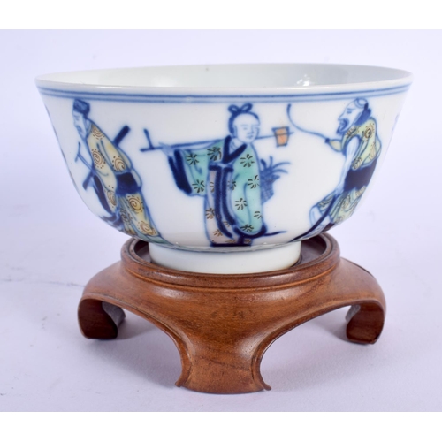 1890 - AN EARLY 20TH CENTURY CHINESE DOUCAI PORCELAIN BOWL Guangxu mark and period, painted with immortals.... 