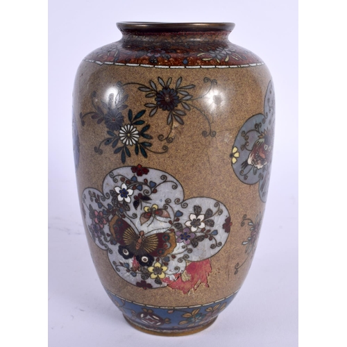 1892 - AN UNUSUAL 19TH CENTURY JAPANESE MEIJI PERIOD CLOISONNE ENAMEL VASE depicting beasts in panels. 15 c... 