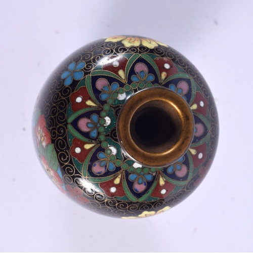 1895 - A SIMILAR SMALLER 19TH CENTURY JAPANESE MEIJI PERIOD CLOISONNE ENAMEL VASE decorated with roundels. ... 