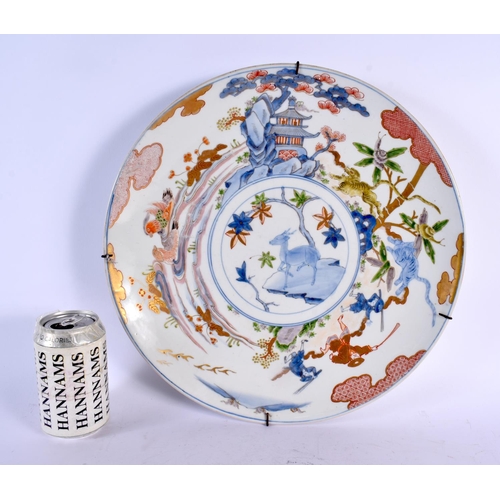 1903 - A LARGE 19TH CENTURY JAPANESE MEIJI PERIOD IMARI BLUE AND WHITE PORCELAIN CHARGER painted with deer ... 