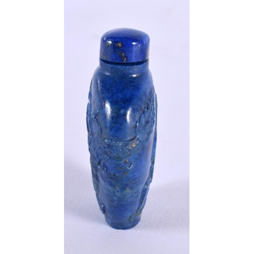 1925 - A 19TH CENTURY CHINESE CARVED LAPIS LAZULI SNUFF BOTTLE AND STOPPER Qing. 5.5 cm x 3.25 cm.