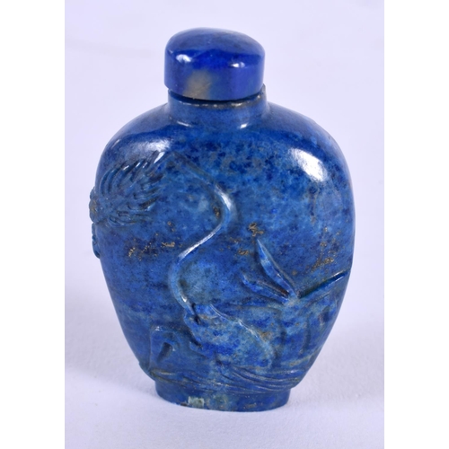 1925 - A 19TH CENTURY CHINESE CARVED LAPIS LAZULI SNUFF BOTTLE AND STOPPER Qing. 5.5 cm x 3.25 cm.