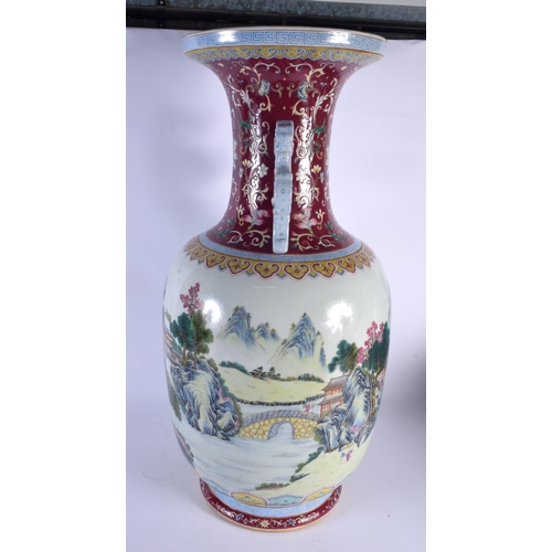 1939 - A VERY LARGE EARLY 20TH CENTURY CHINESE FAMILLE ROSE TWIN HANDLED VASE Late Qing/Republic, painted w... 