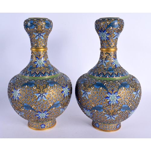 2000 - A LARGE PAIR OF EARLY 20TH CENTURY CHINESE CLOISONNE ENAMEL VASE Late Qing/Republic. 28 cm x 14 cm.