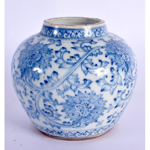 2004 - A CHINESE BLUE AND WHITE PORCELAIN BRUSH WASHER 20th Century. 10 cm wide.