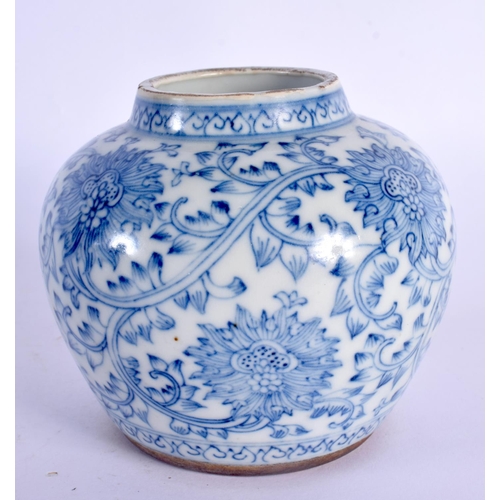 2004 - A CHINESE BLUE AND WHITE PORCELAIN BRUSH WASHER 20th Century. 10 cm wide.