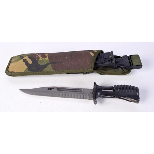 3030 - A British Army L3A1 bayonet 35 cm.