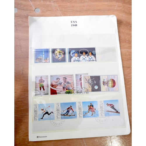 3042 - A collection of world wide stamps