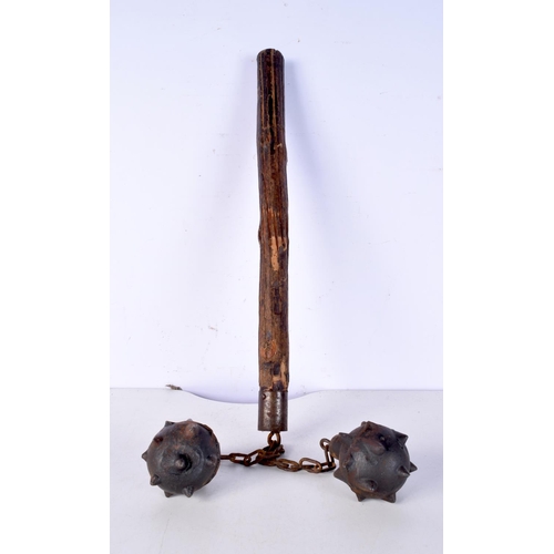 3069 - An early twin spiked ball flail weapon 68 cm .