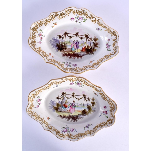 244 - A PAIR OF LATE 18TH/19TH CENTURY FRENCH FAIENCE DISHES painted with lovers within landscapes. 19 cm ... 