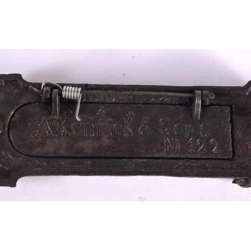 317 - A RARE VICTORIAN CAST IRON BAT LETTER DOOR KNOCKER by A Kenrick & Sons No 422. 22 cm long.