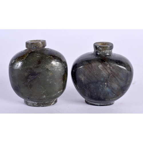 371 - A RARE PAIR OF 19TH CENTURY CHINESE CARVED OPAL STONE SNUFF BOTTLES Qing. 5.5 cm x 5 cm.