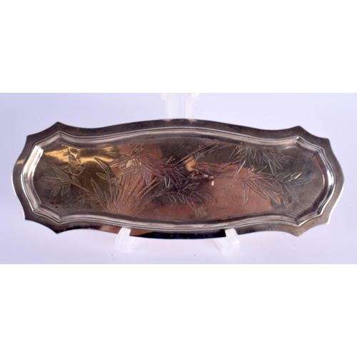 544 - A RARE LATE 19TH CENTURY CHINESE EXPORT SILVER SNUFFER TRAY by Wang Hing, decorated with foliage. 10... 