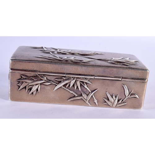 547 - A LATE 19TH CENTURY CHINESE EXPORT SILVER DRESSING TABLE BOX by Wang Hing. 94 grams. 4.5 cm x 9.25 c... 