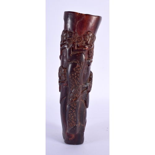 556 - AN EARLY 20TH CENTURY CHINESE CARVED BUFFALO HORN LIBATION CUP Late Qing/Republic. 18.5 cm x 11 cm.