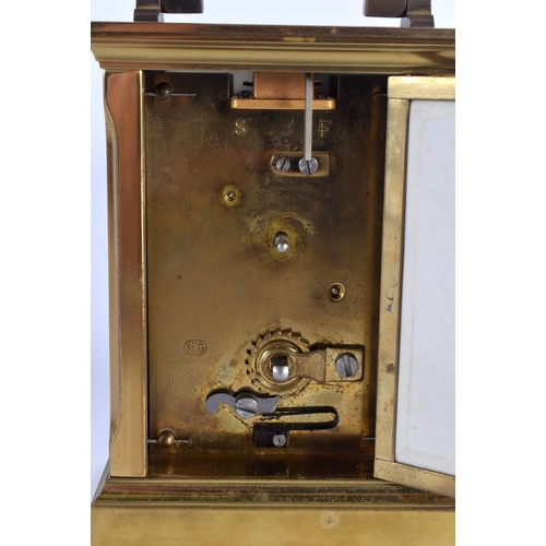 595 - A CONTEMPORARY SEVRES STYLE CARRIAGE CLOCK. 15 cm x 8 cm inc handle.