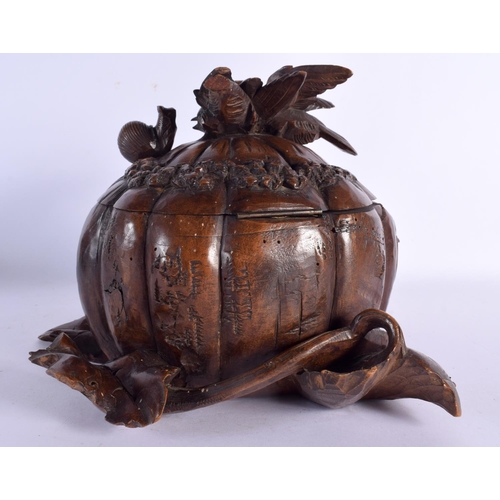 643 - A 19TH CENTURY BAVARIAN BLACK FOREST PUMPKIN CASKET of naturalistic form. 24 cm x 22 cm.