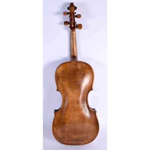 654 - AN ANTIQUE SINGLE PIECE BACK VIOLIN. 59 cm long, length of back 37 cm.