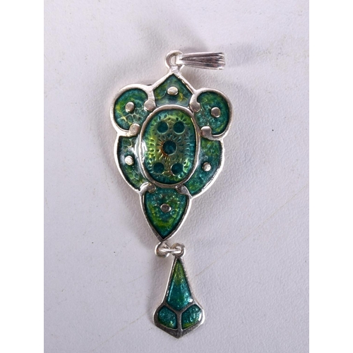 1013 - AN ART NOUVEAU SILVER AND ENAMEL PENDANT. 5.5 grams. 6 cm x 2 cm.