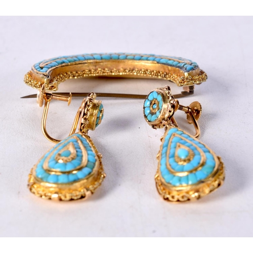 1222 - AN ANTIQUE MIDDLE EASTERN YELLOW METAL AND TURQUOISE BROOCH with matching earrings. 28 grams. Larges... 