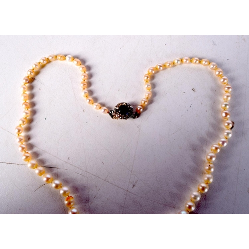 1229 - AN EDWARDIAN PEARL SAPPHIRE AND DIAMOND NECKLACE. 11.7 grams. 40 cm long.